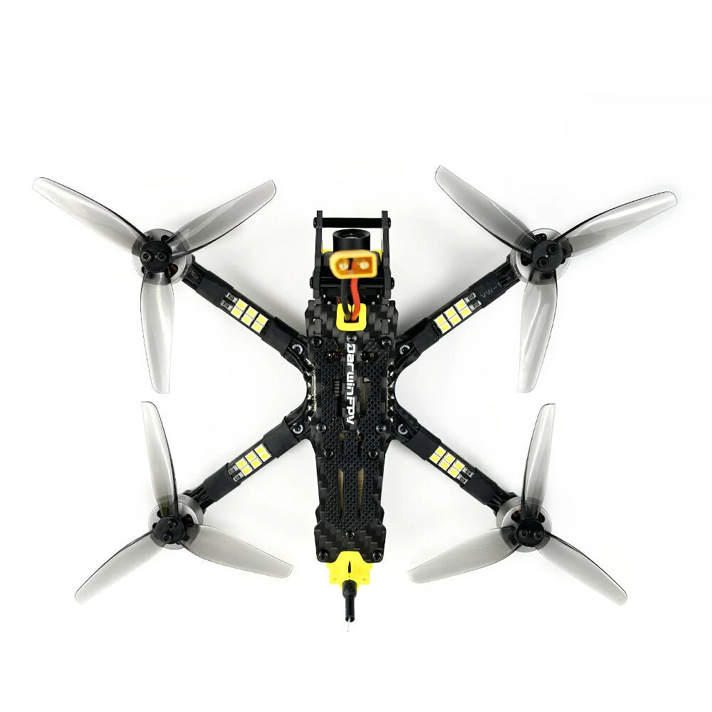 DarwinFPV BabyApe Ⅱ II Analog 156mm F411 FC 30A ESC 4S / 6S 3.5 Inch Freestyle FPV Racing Drone sub 250g with 600mW VTX