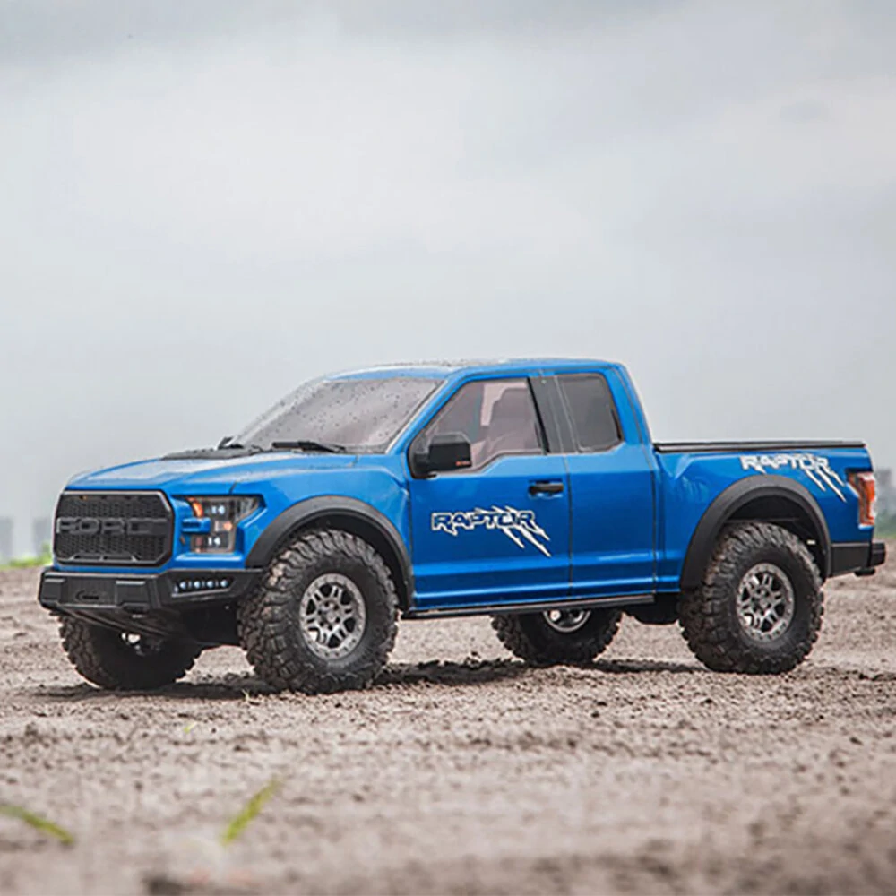 Traction Hobby KM 1/8 2.4G 4WD for Ford F150 RC Car Rock Crawler Off-Road Climbing Pickup Truck Differential Lock LED Light Mountain Vehicles Models Simulation Electric Remote Control Toys