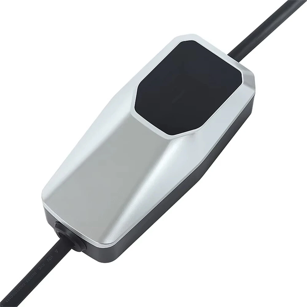 Type 2 Portable EV Charger Electric Vehicle Fast Charging Station 6A 8A 10A 13A 16A Adjustable Current Thermoplastic UL94V-0 Fire Rating EE1640Y