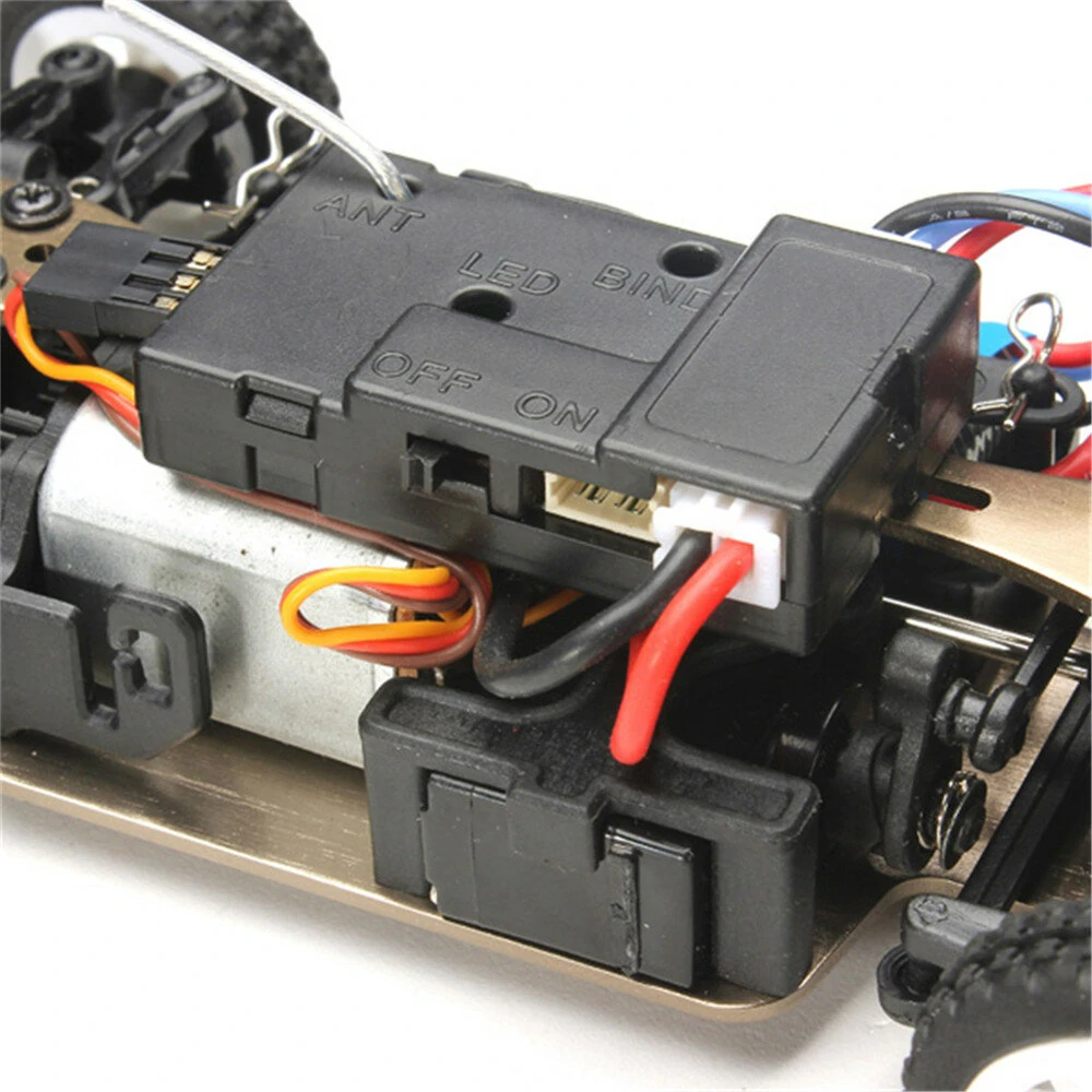 Wltoys K989 2 Battery 1/28 2.4G 4WD Brushed RC Car Alloy Chassis Vehicles RTR Model