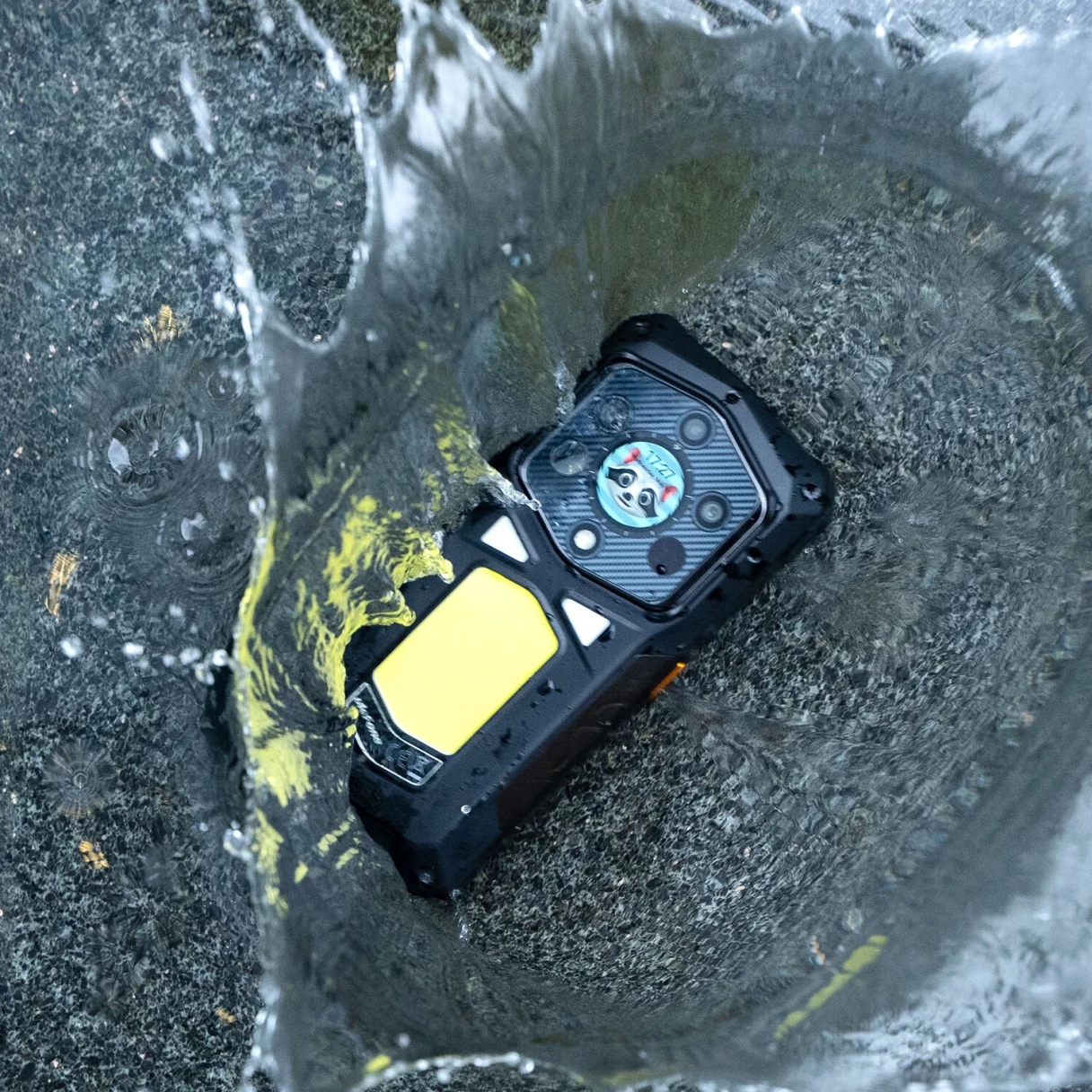 Ulefone Armor 29 Pro 5G AI Thermal Imaging AMOLED Dual Display 32GB 512GB 21200mAh 120W Fast Charge Versatile LED Light Warning Light 50MP Camera 64MP Night Vision Dimensity 7400 6.67 inch 120Hz Android 15 NFC IP68 IP69K Waterproof Rugged Smartphone