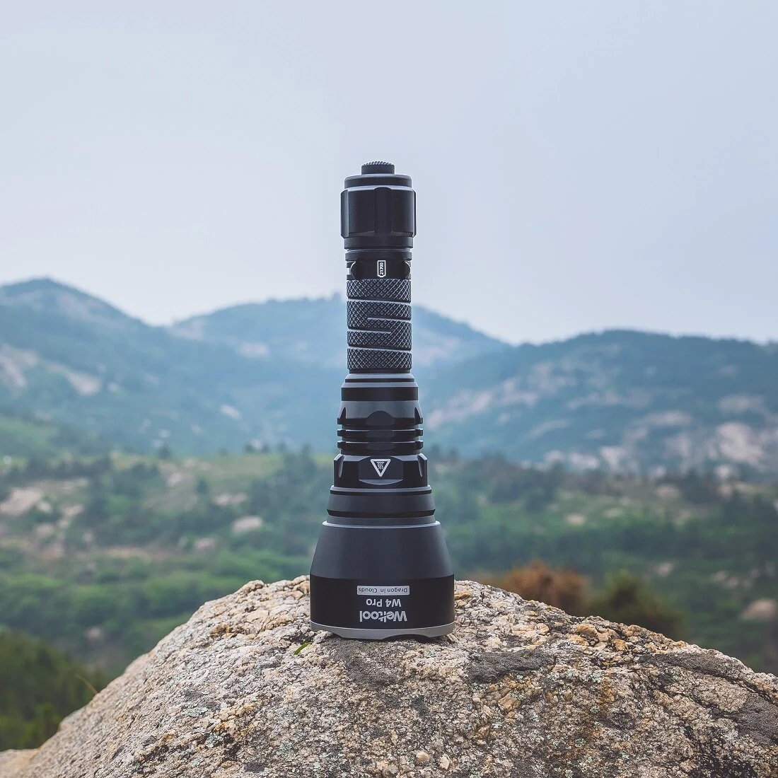 Weltool W4 Pro 568lm 3394m Super Throw LEP Flashlight Long Distance Thrower Tactical Strong Spotlight Waterproof 21700 LEP Torch Search Light