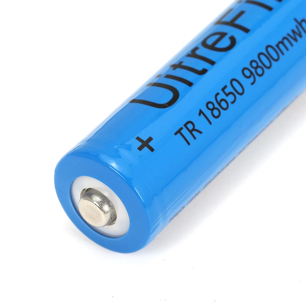 2PCS 3.7V  3000mAh 18650 Rechargeable Li-ion Battery