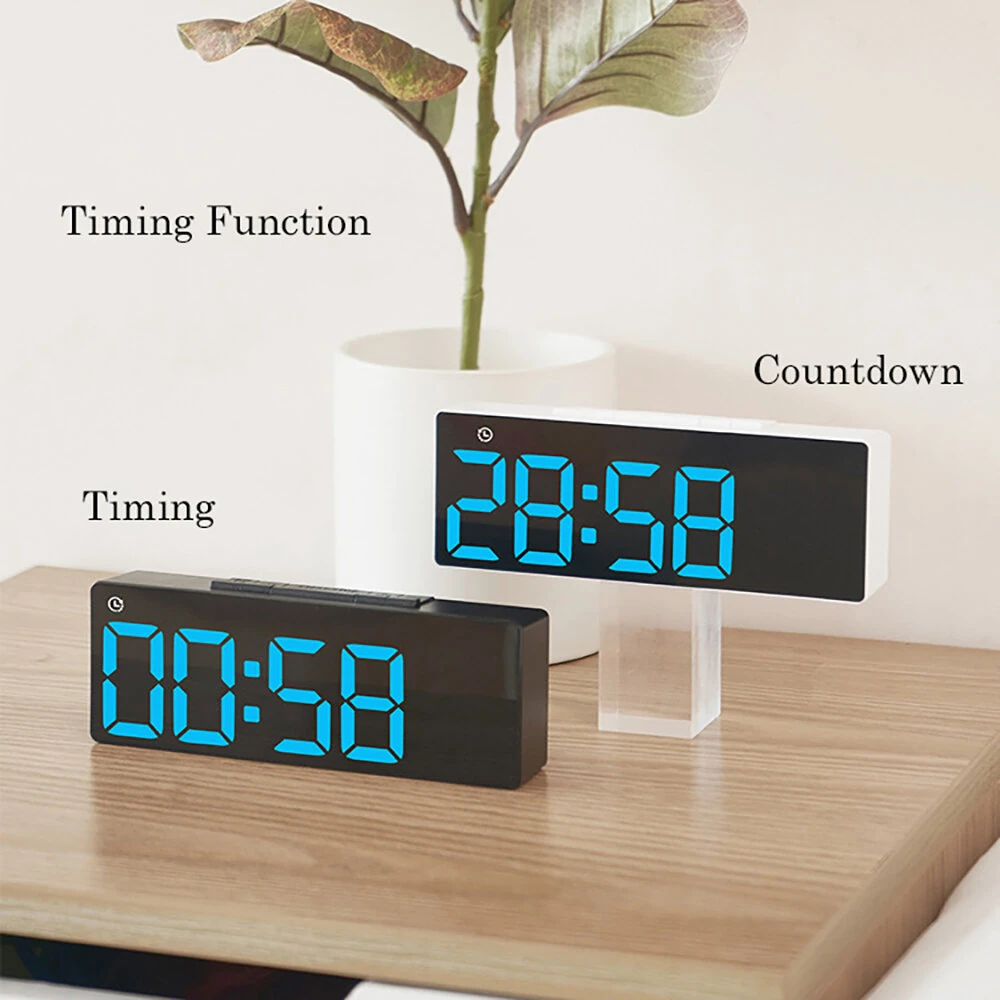 Multifunctional Clock Electronic Clock Simple LED Digital Clock USB Output Bedside Alarm Clock with 3 Level Adjustable Brightness
