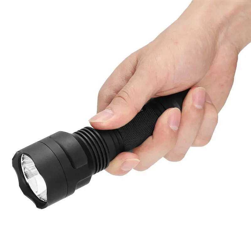 Astrolux® C8 SST40 2200LM 7/4modes A6 Driver Tactical LED Flashlight + 1Pcs Astrolux® E1825 2500mAh 18A 3.7V 18650 Li-ion Battery, Long Thrower 18650 Mini Torch