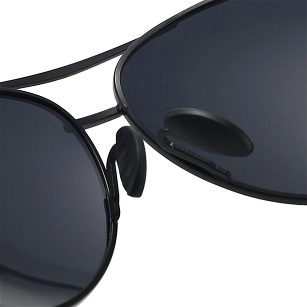 Vintage Classic Fashion Pilot Sunglasses Men UV400 Protection Eyeglasses for Outdoor Beach Sports Driving Cycling