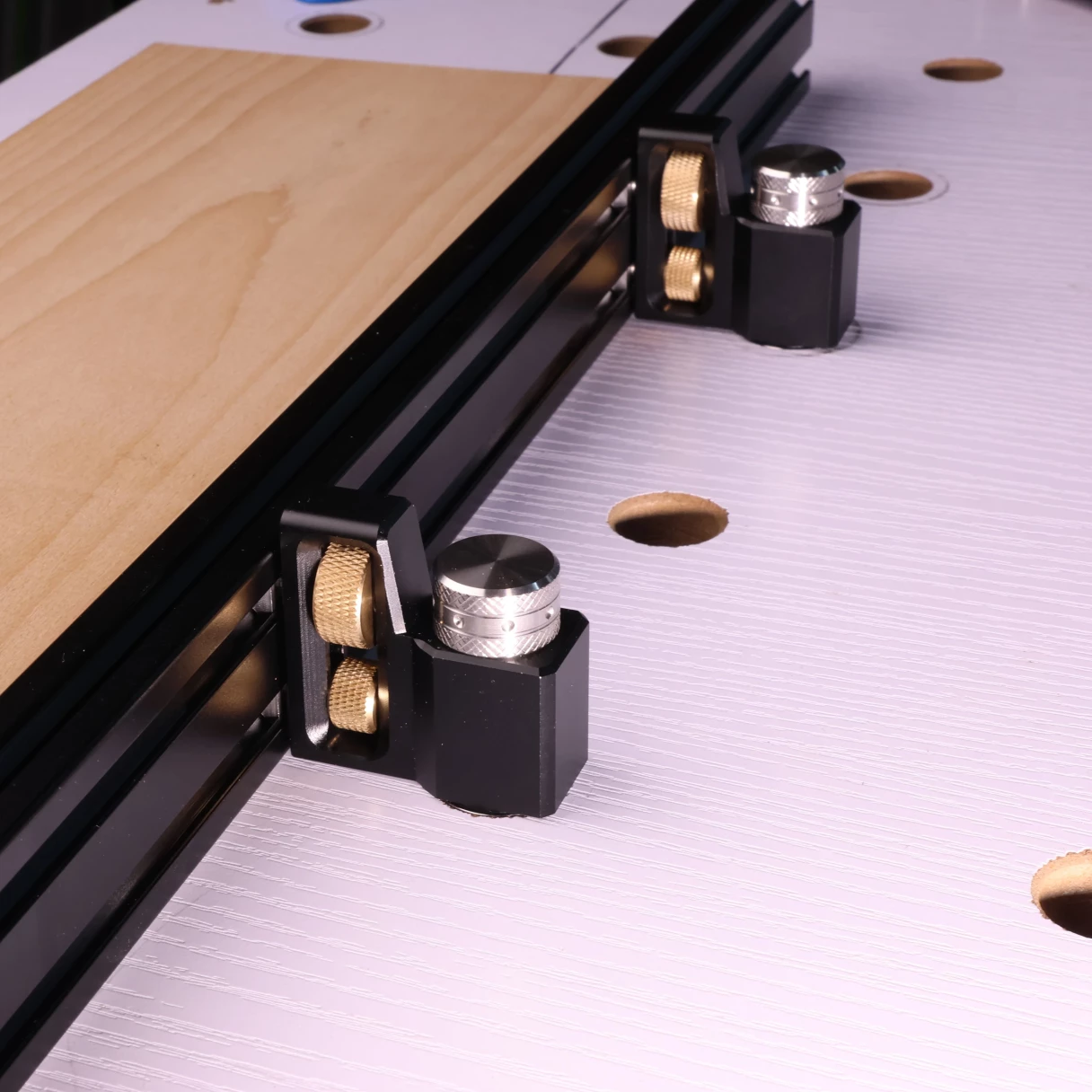 HONGDUI Fence For HD30-WL02 Fence Dog Woodworking Bench Dog MFT System Bench Dog Only Fence