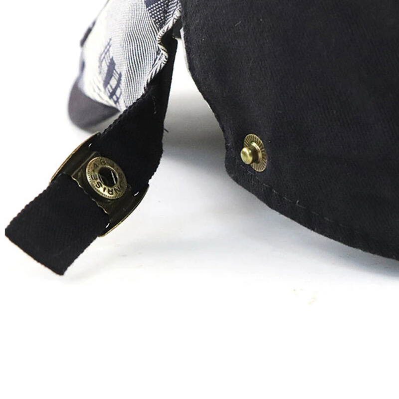 Collrown Men Berets Retro Patchwork Plaid hat Men's Flat Cap England Newsboy Cap Classic Peaked Painter Caps for Spring Summer Autumn Winter